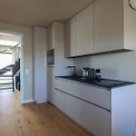 Am Kudamm Mit Dachterrasse, Pool Und Sauna Lägenhet *