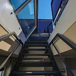 Am Kudamm Mit Dachterrasse, Pool Und Sauna