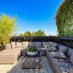 Lägenhet Am Kudamm Mit Dachterrasse, Pool Und Sauna
