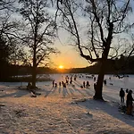 Appartamento Am Kudamm Mit Dachterrasse, Pool Und Sauna Berlino