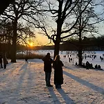 Appartamento Am Kudamm Mit Dachterrasse, Pool Und Sauna Berlino