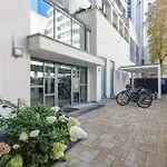 Lejlighed Am Kudamm Mit Dachterrasse, Pool Und Sauna