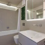 Am Kudamm Mit Dachterrasse, Pool Und Sauna Appartamento *