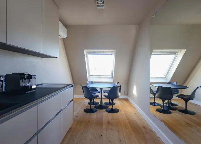 Апартаменты Am Kudamm Mit Dachterrasse, Pool Und Sauna *