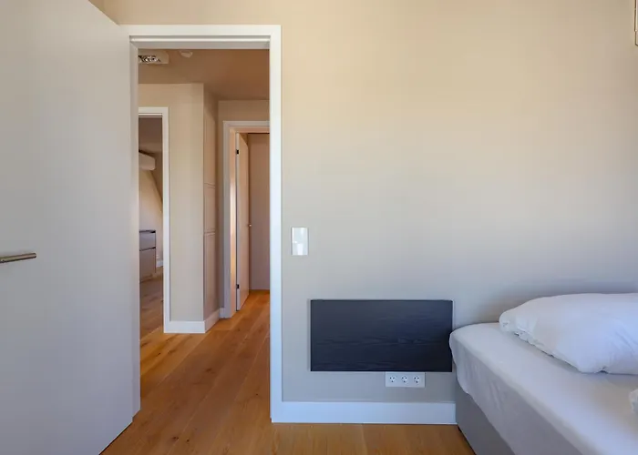 Apartman Am Kudamm Mit Dachterrasse, Pool Und Sauna