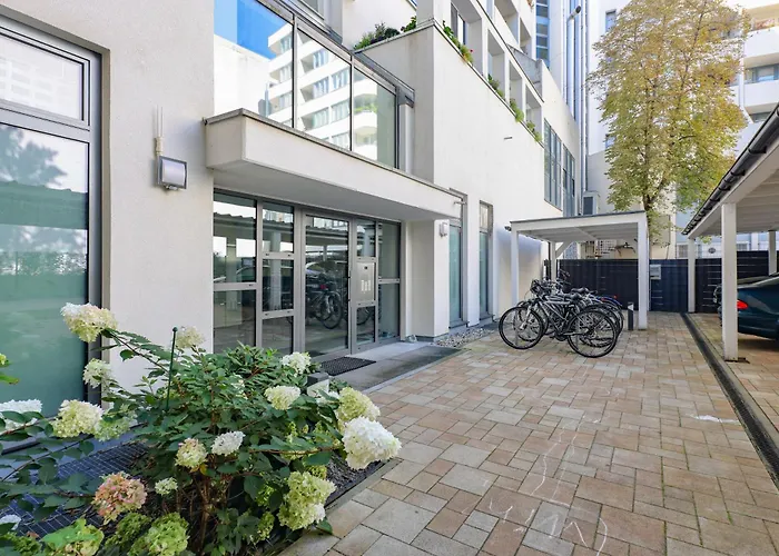 Apartament Am Kudamm Mit Dachterrasse, Pool Und Sauna