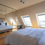 Am Kudamm Mit Dachterrasse, Pool Und Sauna アパート ベルリン