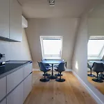 アパート Am Kudamm Mit Dachterrasse, Pool Und Sauna *